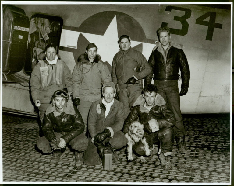 VB-139 crew by PV-1 34VR2 BuNo 33378 Attu, 14 April 1944
